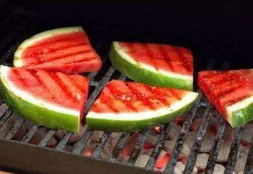 瓜烤着吃,传统美食新体验