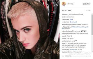 红色头发吃瓜女,揭秘校园里的神秘“吃瓜”达人